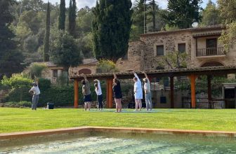 My ayahuasca journey from 30 years of alcohol addiction to freedom - honest recovery story without romanticizing the medicine